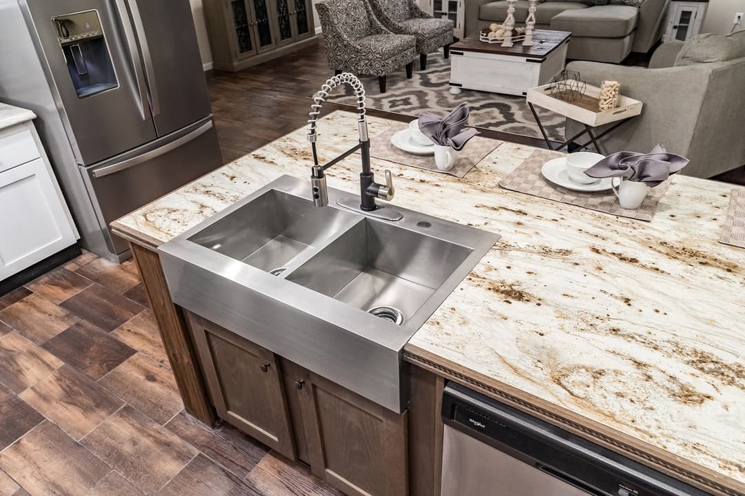 Kb-3245 tiger kat kitchen home features