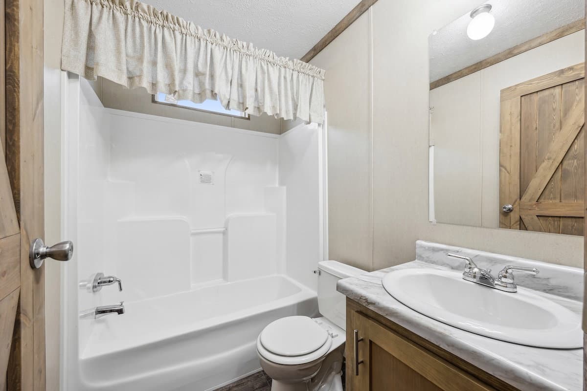 Md-26 rawhide bathroom home features
