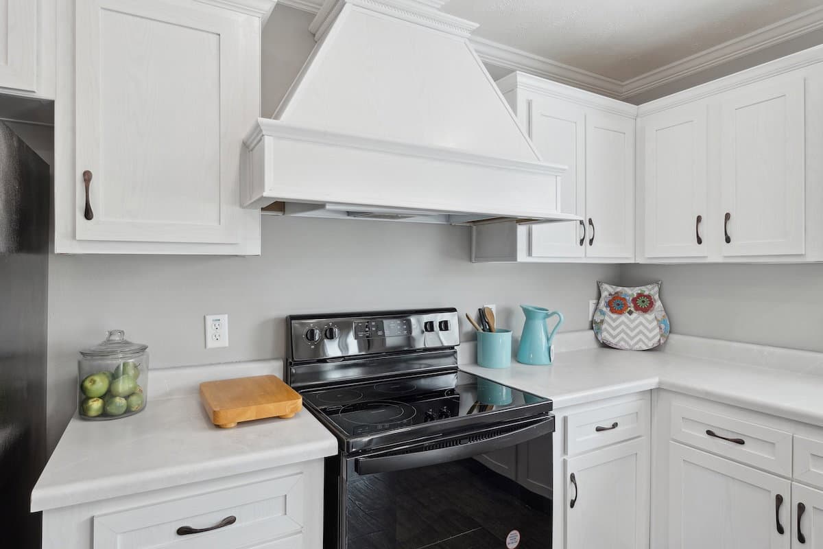 Md-30-32 josey wales kitchen home features