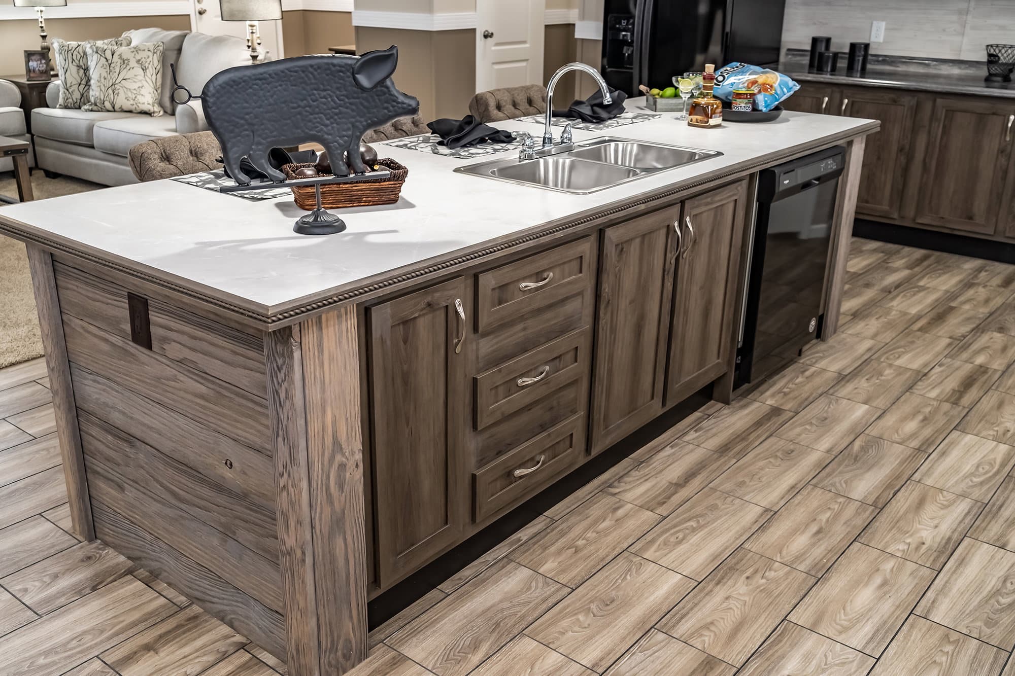 Md-41-32 kitchen home features