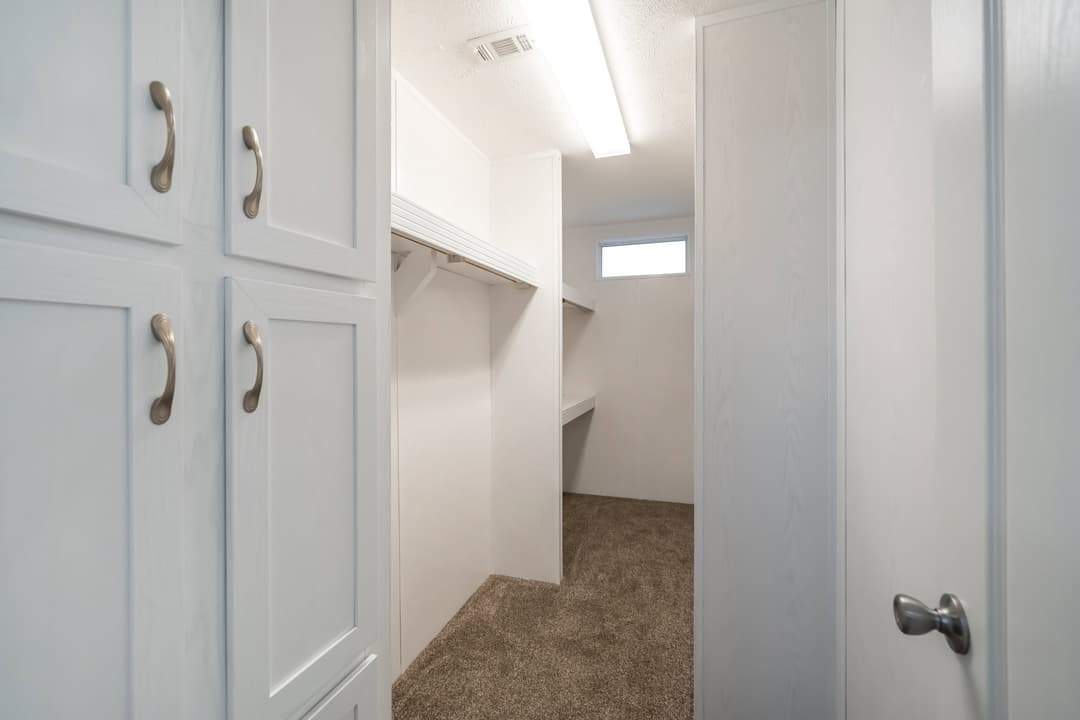 Md-50-32 interior home features