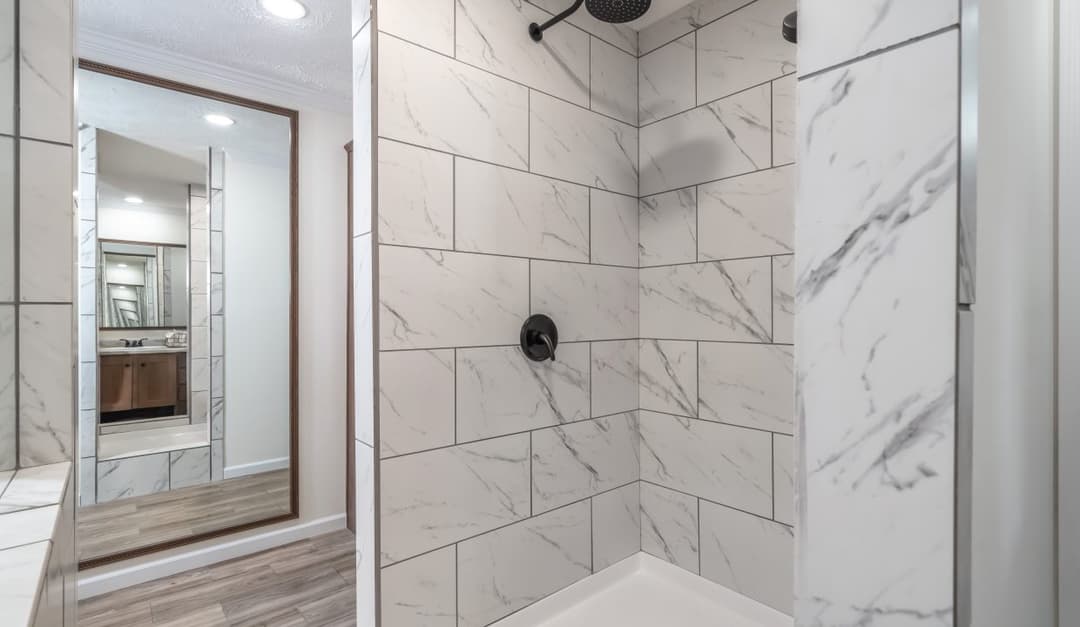 Kb-3250 fargo bathroom home features
